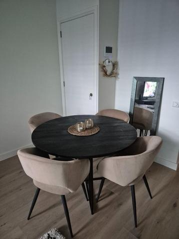 ALS NIEUW - Westwing Eettafel Rond + GARANTIE + BON beschikbaar voor biedingen