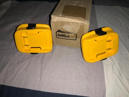Dewalt 2x adapters 18v voor steek naar schuif accu’s, Doe-het-zelf en Verbouw, Gereedschap | Boormachines, Nieuw, Overige typen