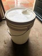 emmers 7 stuks, Huis en Inrichting, Emmers, Ophalen, Gebruikt, Kunststof, Met deksel