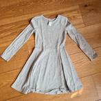 Licht grijze jurk maat 134-140 van C&A., Ophalen of Verzenden, Zo goed als nieuw, Meisje, Jurk of Rok
