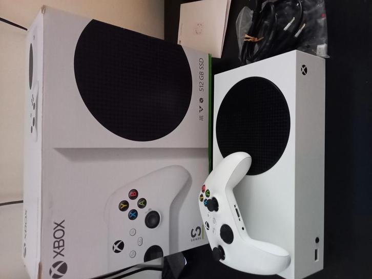Xbox Series S, Spelcomputers en Games, Spelcomputers | Xbox Series X en S, Zo goed als nieuw, Ophalen