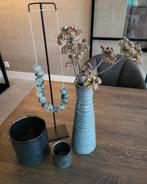 Mooi voor kerst turqoise kralen op statief, vaas windlichten, Ophalen of Verzenden, Zo goed als nieuw