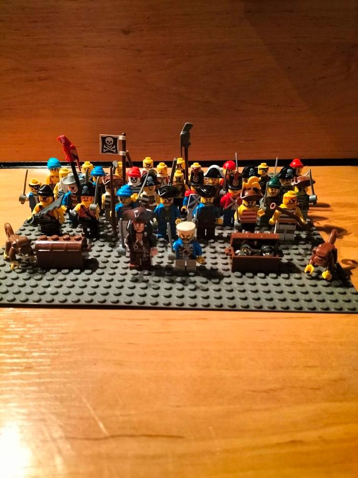 Lego Piraten minifiguren, Kinderen en Baby's, Speelgoed | Duplo en Lego, Zo goed als nieuw, Lego, Losse stenen, Ophalen of Verzenden
