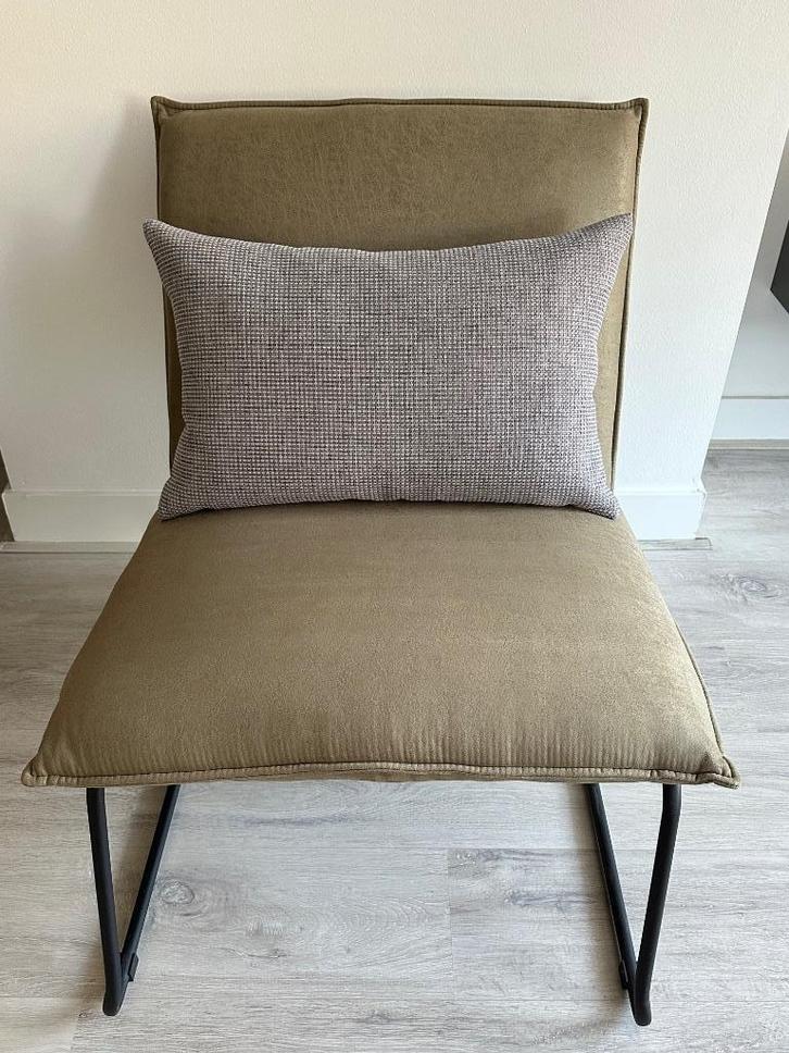 Fauteuil Cooper - leatherlook - olijfgroen - Leenbakker, Huis en Inrichting, Fauteuils, Zo goed als nieuw, Metaal, Stof, 50 tot 75 cm