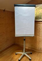 Nobo whiteboard/flipover met 3 pakken papier, Diversen, Schoolborden, Ophalen, Zo goed als nieuw, Whiteboard