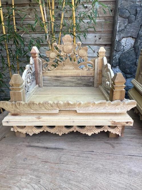 Altaar Indonesisch houtsnijwerk altaar Suar hout Indonesie, Huis en Inrichting, Woonaccessoires | Overige, Nieuw, Ophalen of Verzenden