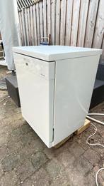 Miele vrijstaande vaatwasser, Witgoed en Apparatuur, Vaatwasmachines, Ophalen, Zo goed als nieuw, Vrijstaand, 45 tot 60 cm