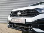 Volkswagen T-Roc 2.0 TSI 4Motion Sport Business R Akra Camer, Auto's, Volkswagen, Automaat, Gebruikt, Zwart, Wit