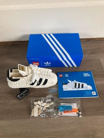 Lego 10282 adidas originals superstar beschikbaar voor biedingen
