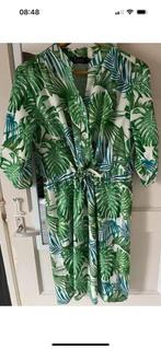 Mooie nieuwe jurk, Kleding | Dames, Jurken, Ophalen of Verzenden, Nieuw, Maat 38/40 (M), Onder de knie