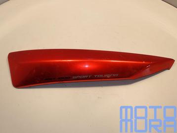 Zijkuipdeel rechts Aprilia RST Futura 2001 - 2004 1000 zijku beschikbaar voor biedingen