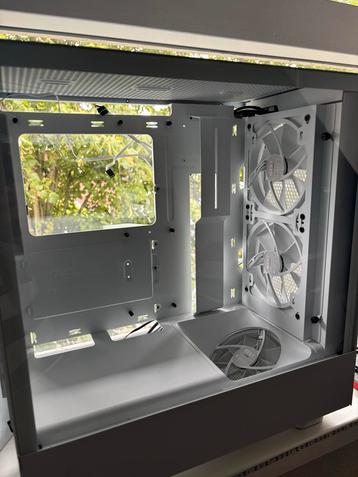 NZXT H5 FLOW White - Midtower met RGB Fans beschikbaar voor biedingen