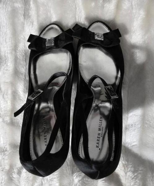 Zwarte satijnen stiletto peep toes van Karen Millen, Kleding | Dames, Schoenen, Gedragen, Schoenen met hoge hakken, Zwart, Verzenden