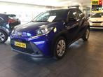 Toyota Aygo X 1.0 VVT-i MT Play Camera Airco 38.000 KM !, Stof, Gebruikt, 920 kg, Origineel Nederlands