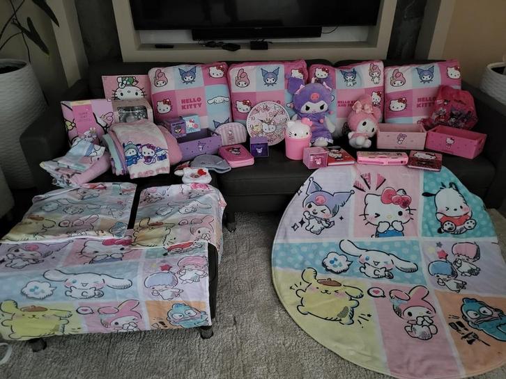 Hello Kitty kinderkamer, Verzamelen, Complete verzamelingen en Collecties, Ophalen of Verzenden