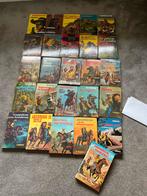 26 arendsoog boeken - P. Nowee, Ophalen, Gelezen