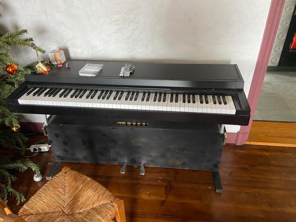 Elektrische piano, Ophalen, Zo goed als nieuw, Zwart