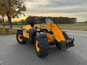 JCB 527-58 AGRI verreiker (bj 2011) beschikbaar voor biedingen