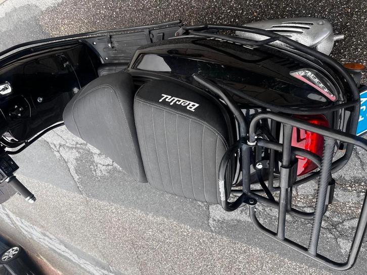 Berini Scooter 2023 - Groen met Glitter, WOK, Fietsen en Brommers, Scooters | Yamaha, Gebruikt, Overige modellen, Maximaal 45 km/u