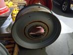 16 x 42 Inch velg, Zakelijke goederen