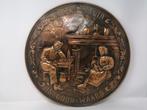 Koperen wandplaat in reliëf – "Eigen Haard is Goud Waard", Antiek en Kunst, Ophalen