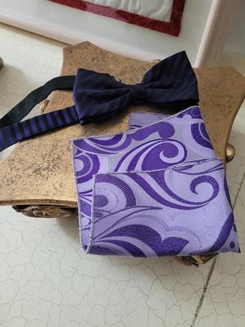 Vlinderstrik met pochet set prijs 5 euro beschikbaar voor biedingen