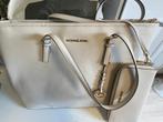 Michael Kors Tas & Portemonnee - Beige, Ophalen of Verzenden, Zo goed als nieuw, Beige, Shopper