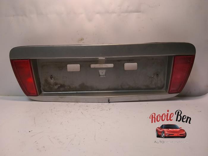 Achterlicht balk links + rechts van een Nissan Primera, Auto-onderdelen, Verlichting, Nissan, Gebruikt, 3 maanden garantie, Ophalen of Verzenden