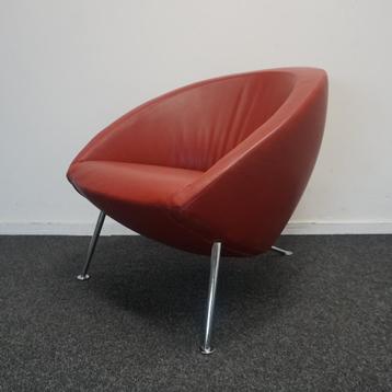 Artifort Hanna Design Fauteuil | Rood Leer | Design Stoelen beschikbaar voor biedingen