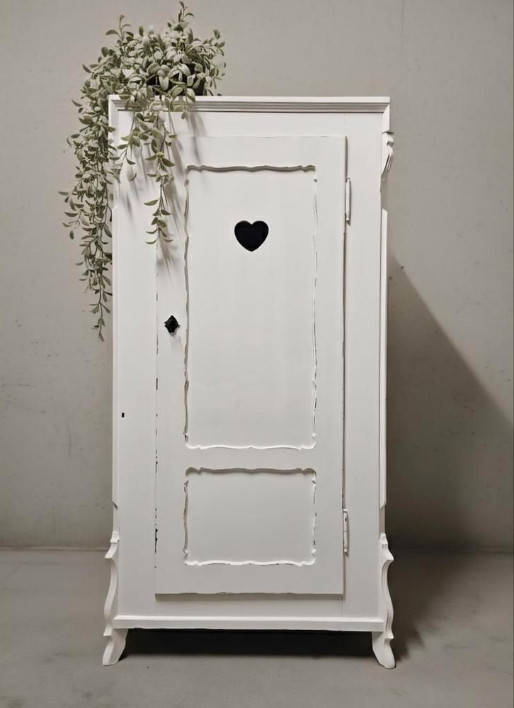 Antieke witte Biedermeier eendeurskast vintage meidenkast, Antiek en Kunst, Curiosa en Brocante, Ophalen of Verzenden