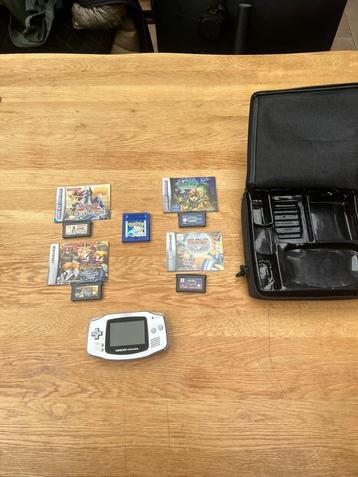 gameboy advance silver met pokemon blue beschikbaar voor biedingen