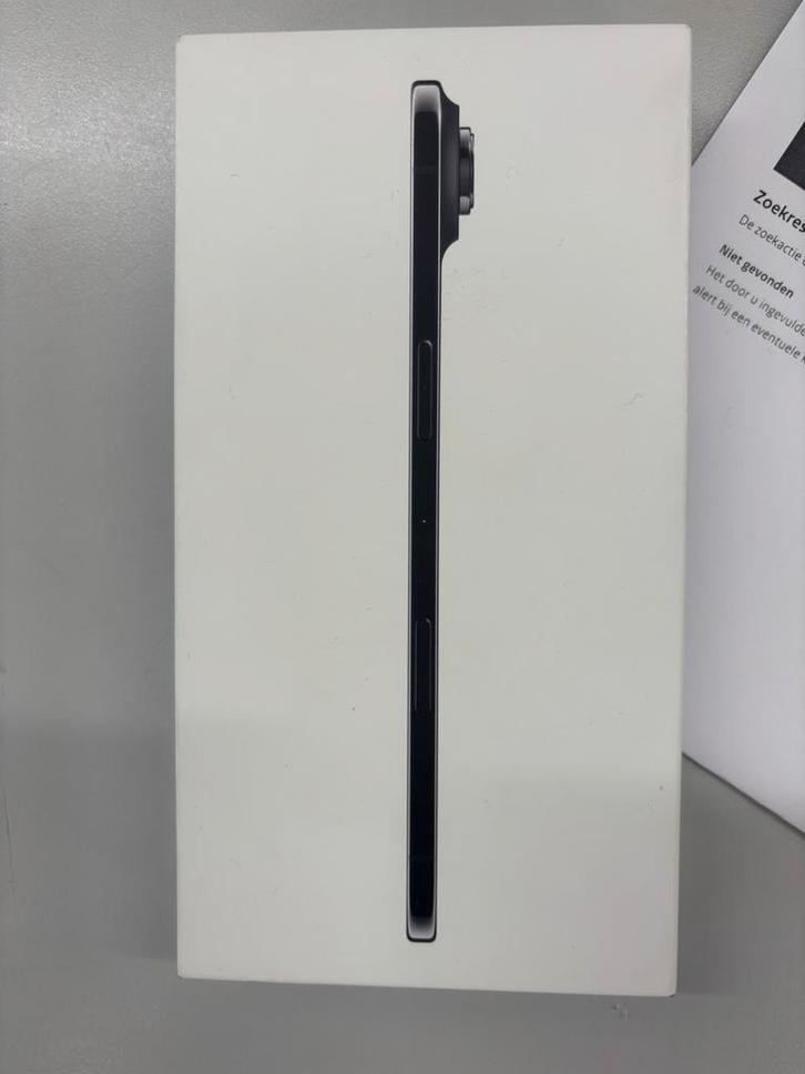 iPhone Air, kleur Space Black, met 1TB opslagcapaciteit., Computers en Software, Tablet-hoezen, Zo goed als nieuw, Bescherming voor- en achterkant