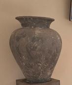 Twee grote bloempotten, grijs. 53 cm hoog., Ophalen, Rond, Binnen, Zo goed als nieuw