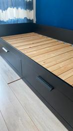 Ikea brimnes uitschuifbed, Huis en Inrichting, Slaapkamer | Bedden, Ophalen, Gebruikt, Zwart, Tweepersoons