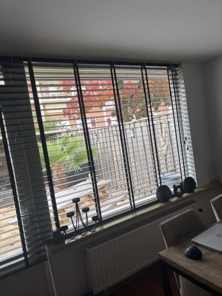 Jaloezieën, Huis en Inrichting, Overige Huis en Inrichting, Zo goed als nieuw, Ophalen