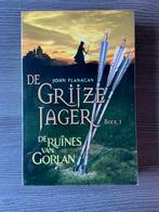 De Grijze Jager boek/deel 1 - De ruïnes van Gorlan, Boeken, Kinderboeken | Jeugd | 10 tot 12 jaar, Ophalen of Verzenden, Zo goed als nieuw