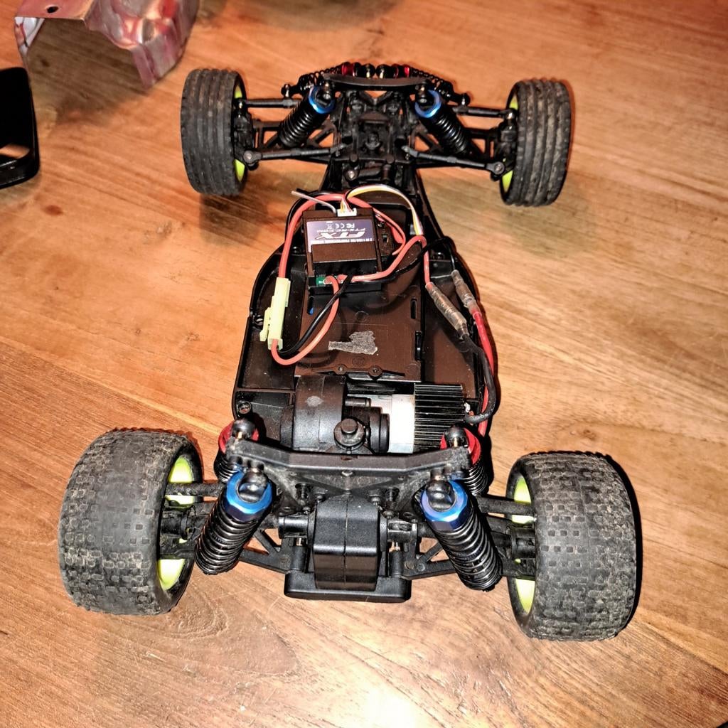 2 RC Auto's: Comet Buggy Custom & Truggy (onderdelen), Gebruikt, Auto, Groter dan 1:32, Ophalen