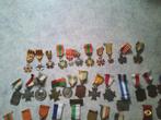 grote hoeveelheid wandelmedailles, Ophalen of Verzenden, Landmacht, Nederland, Embleem of Badge