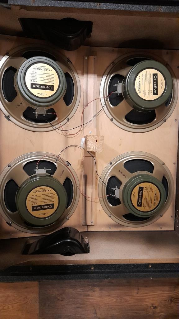 Greenback G12H (2) en G12M (2) 8 Ohm RUILEN, Muziek en Instrumenten, Versterkers | Bas en Gitaar, Zo goed als nieuw, Gitaar, Minder dan 50 watt