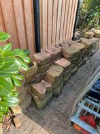 Gratis afhalen borderstenen geel, Tuin en Terras, Ophalen, Gebruikt, Beton, Klinkers