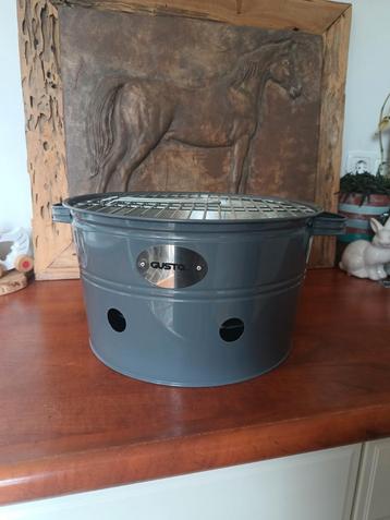 Mooie nieuwe BBQ van het merk Gusta beschikbaar voor biedingen