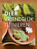 Diervriendelijk tuinieren - Adrian Thomas, Ophalen of Verzenden, Gelezen