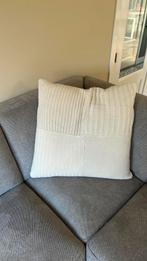 Ralph lauren Home 100% cashmere kussen roomwit., Huis en Inrichting, Ophalen of Verzenden, Zo goed als nieuw, Wit, Vierkant