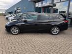 Opel Astra Sports Tourer 1.2 Elegance Airco Lmv Cruise Navi, Voorwielaandrijving, Gebruikt, Zwart, Zwart