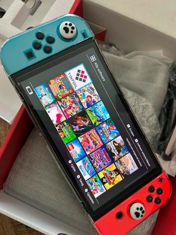 Nieuwe Nintendo Switch OLED - Custom made Veel Games! beschikbaar voor biedingen
