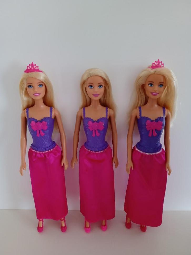 3 Leuke Barbie Prinsessen GGJ94, Kinderen en Baby's, Speelgoed | Poppen, Gebruikt, Barbie, Ophalen of Verzenden