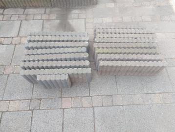 Border randen/ pallisades  beschikbaar voor biedingen