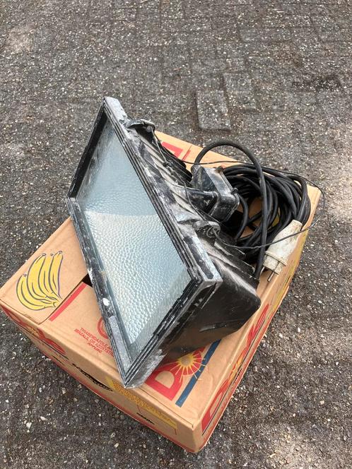 Gratis retro, industrieel, mancave, oude bouwlamp, halogeen, Huis en Inrichting, Lampen | Overige, Gebruikt, Ophalen of Verzenden