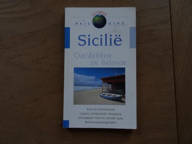 globus reisgids Sicilie, Boeken, Reisgidsen, Zo goed als nieuw, Reisgids of -boek, Europa, Overige merken, Ophalen of Verzenden