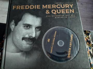 Freddie mercury & Queen boek met dvd beschikbaar voor biedingen